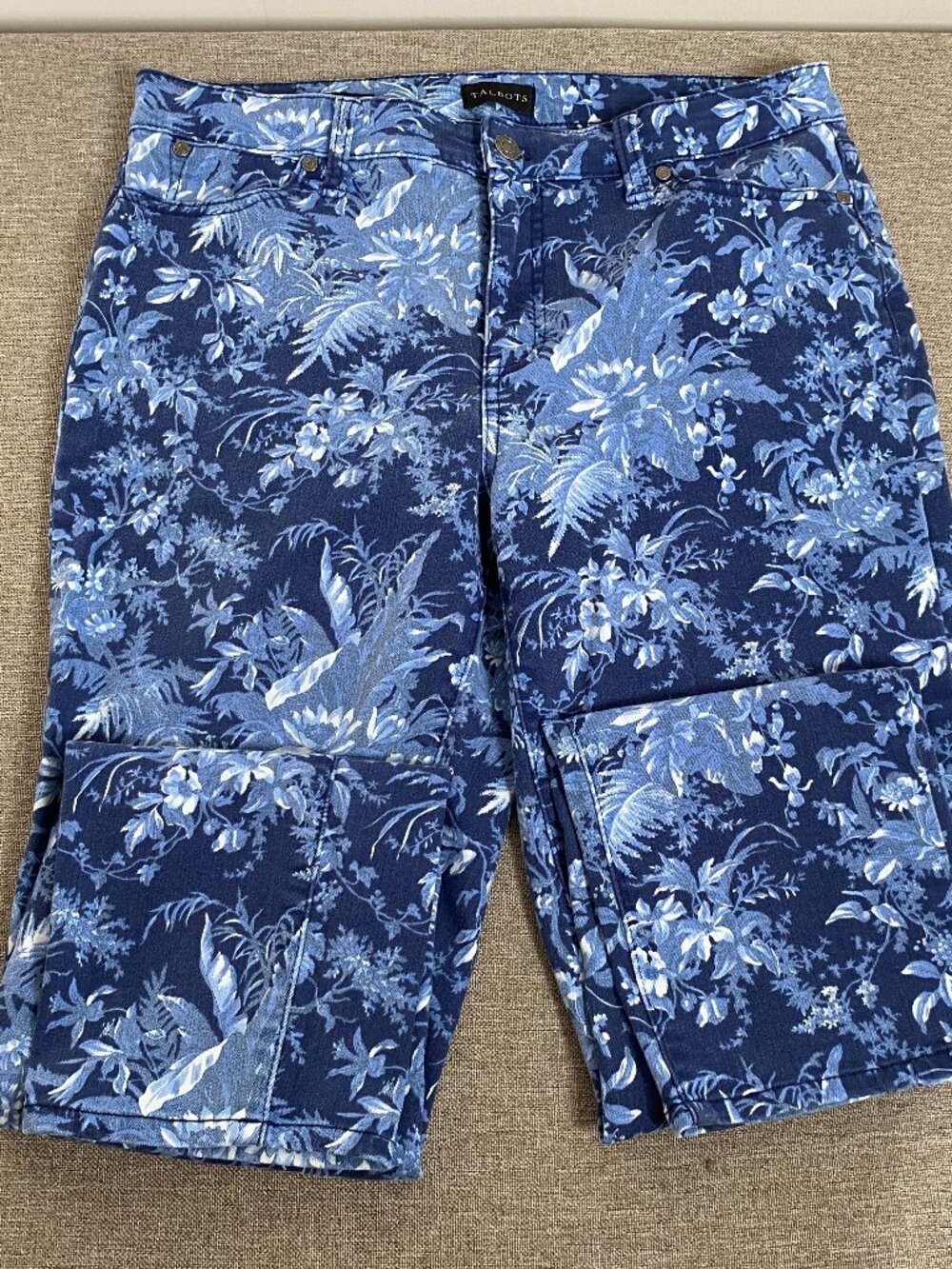 Talbots SLIM Ankle Denim Jeans Women's 10 Mid Rise Blue Floral Casual Pants - Picture 3 of 15